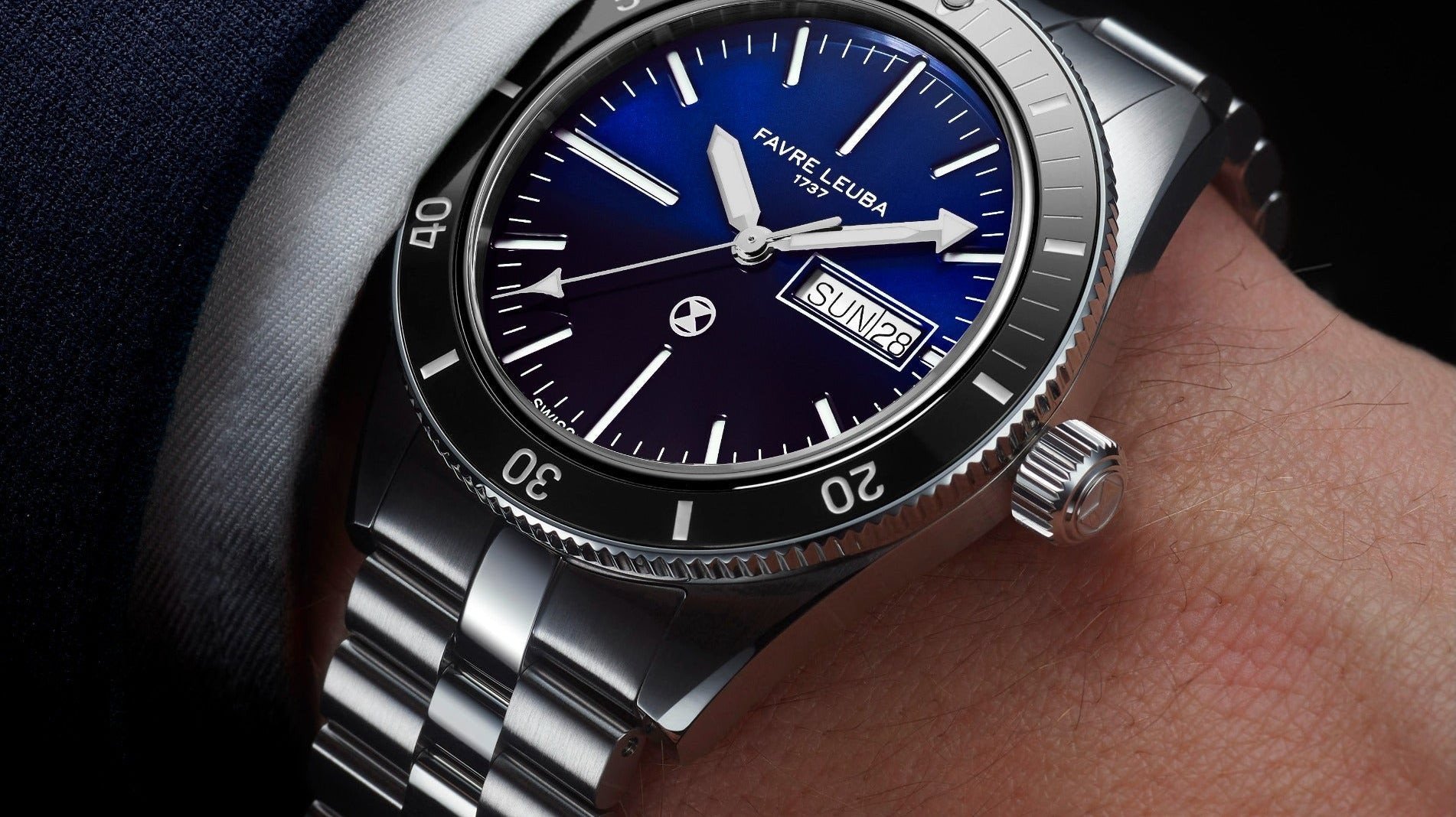 Favre Leuba Deep Raider Day Date: The Next Chapter In Swiss Dive Watchmaking