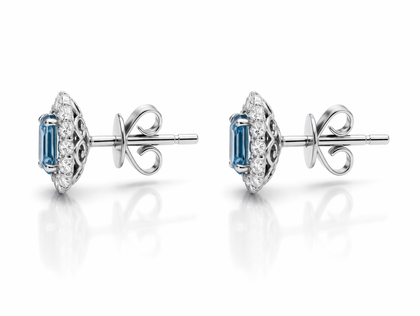 18ct White Gold 0.78ct Aquamarine Diamond Oval Cluster Stud Earrings 59470AQ Image 2