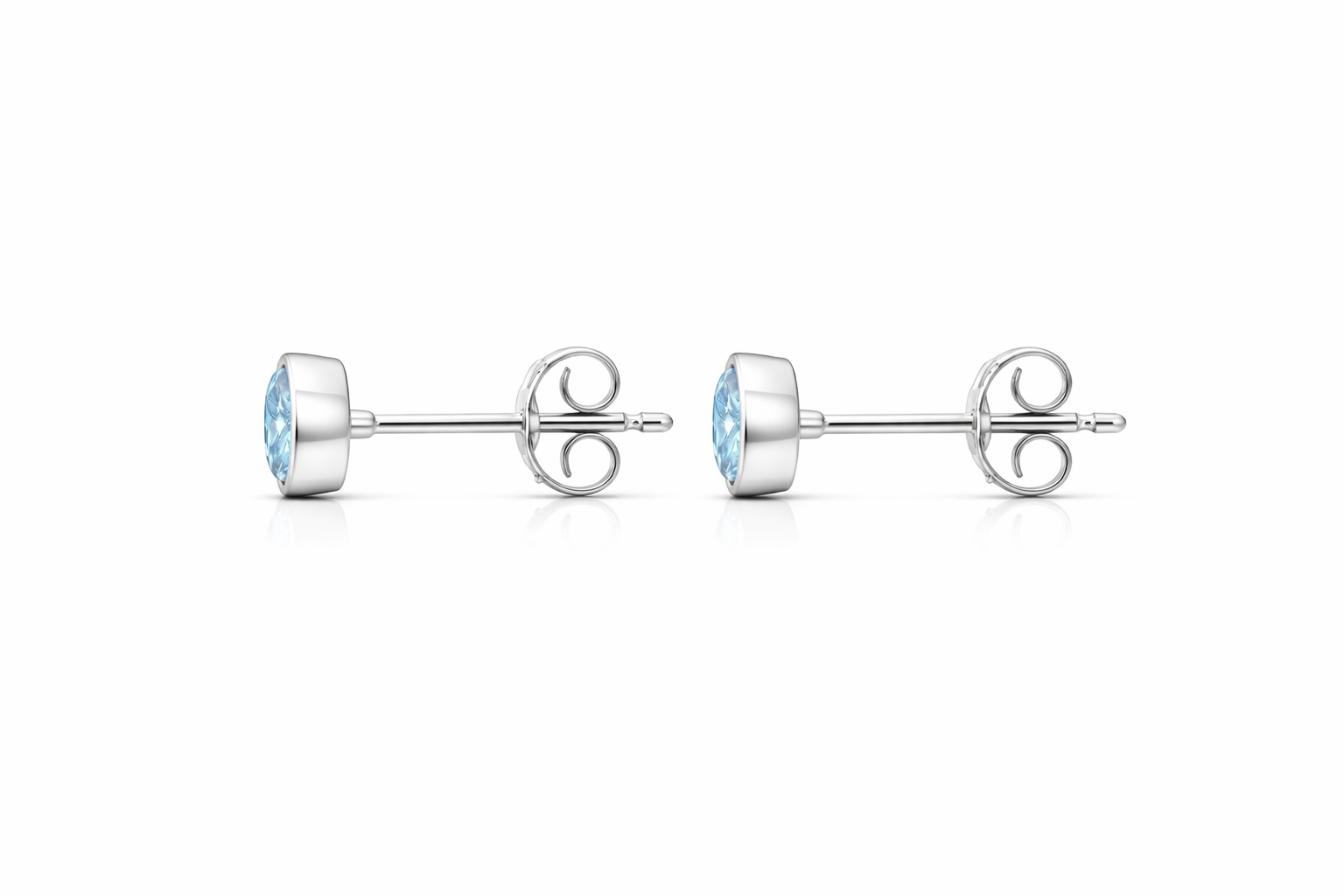 18ct White Gold Aquamarine Stud Earrings 53057AQ Image 2