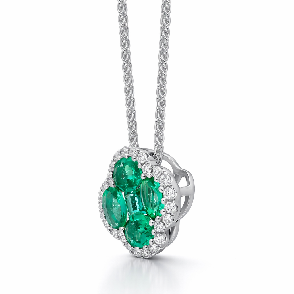18ct White Gold Emerald 0.22ct Diamond Clover Cluster Necklace DMN-2287 Image 2