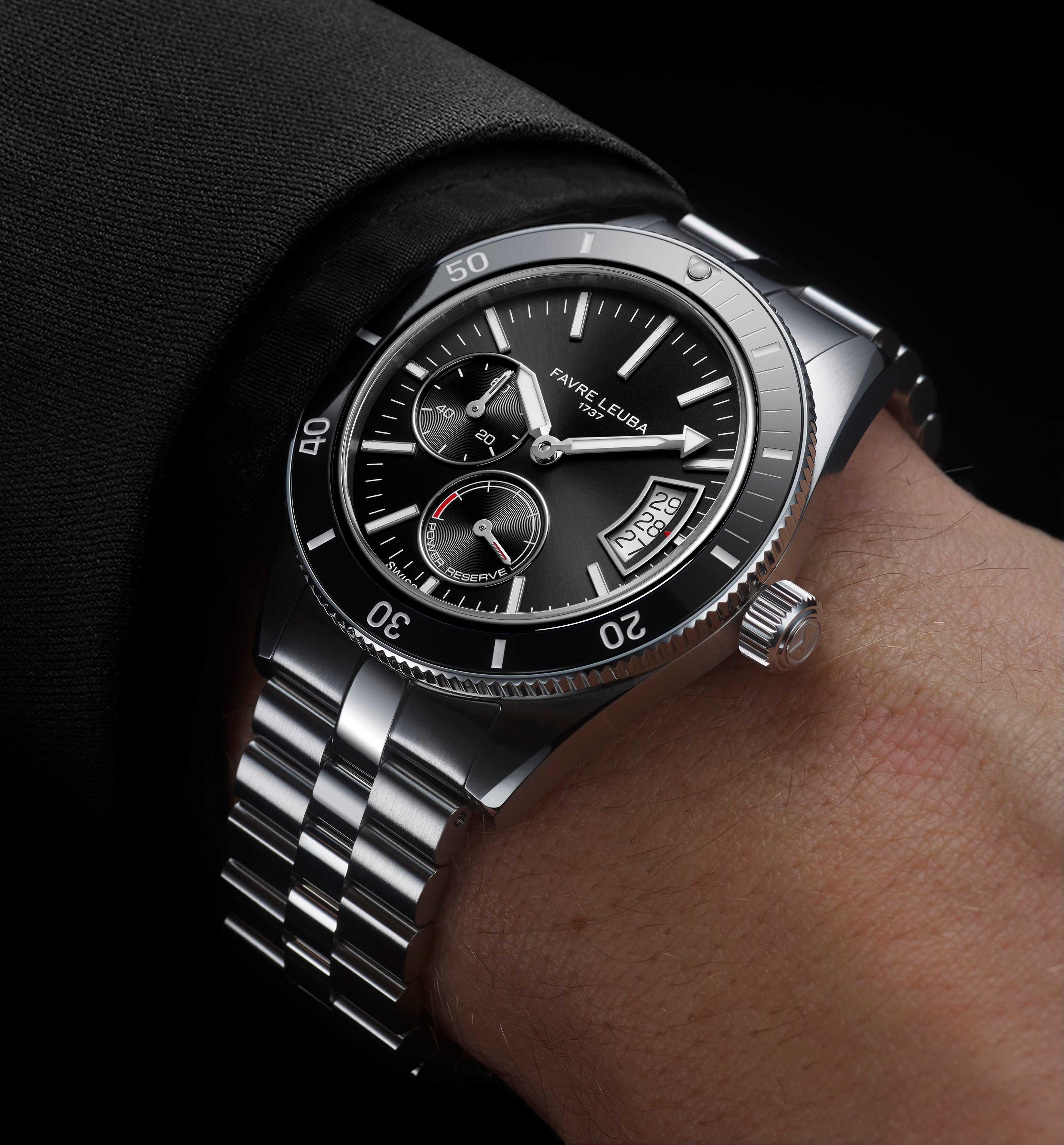 Favre Leuba Deep Raider Power Reserve Watch 00.20310.109.01.200 Wrist Lifestyle Image