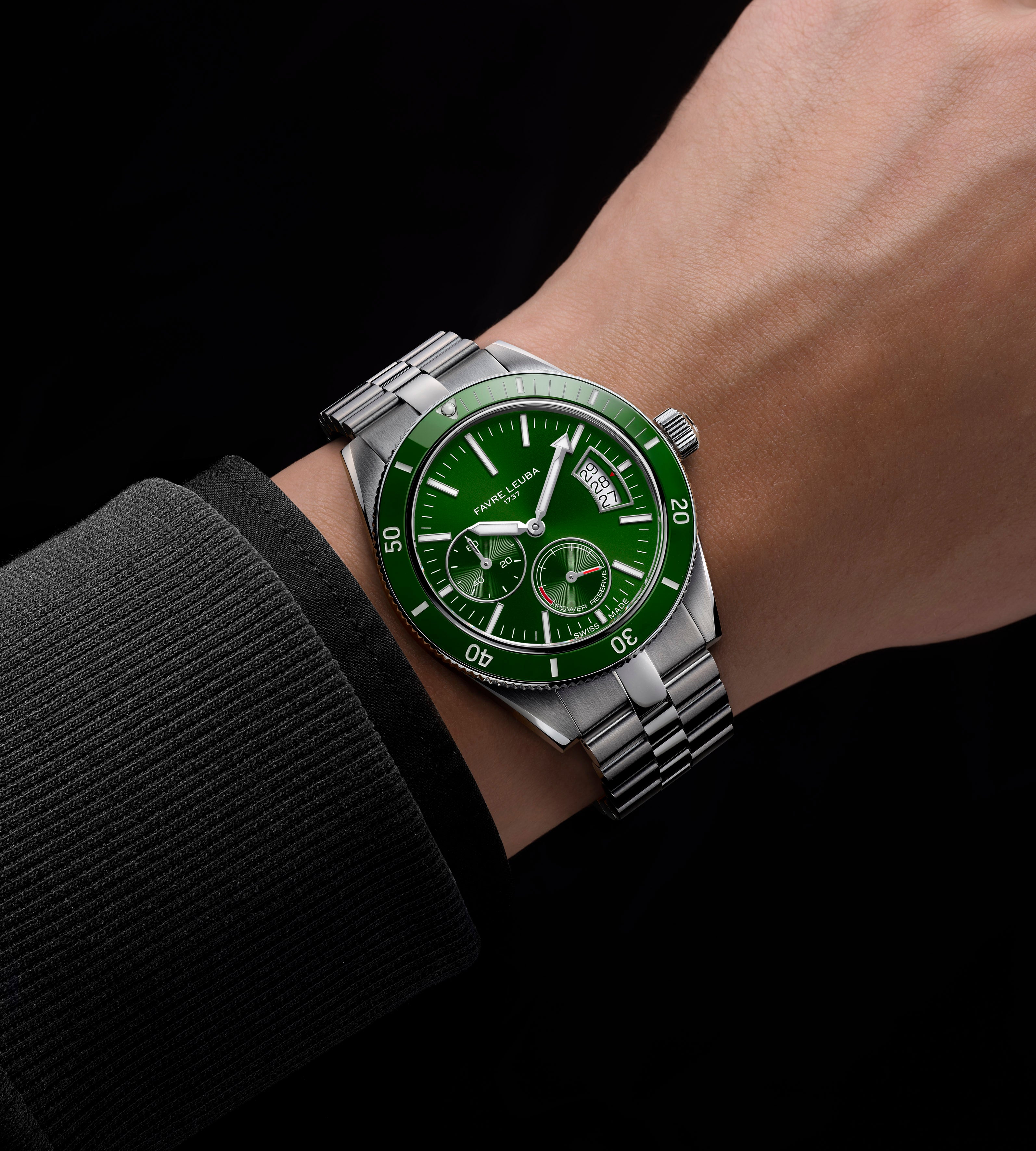 Favre Leuba Deep Raider Power Reserve Watch 00.20310.109.03.200 Lifestyle Wrist Shot 2