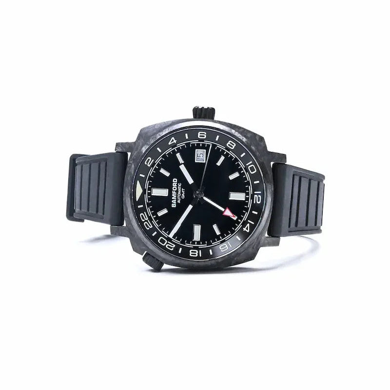 bamford-gmt-forged-carbon-black-white-accents-watch-image2