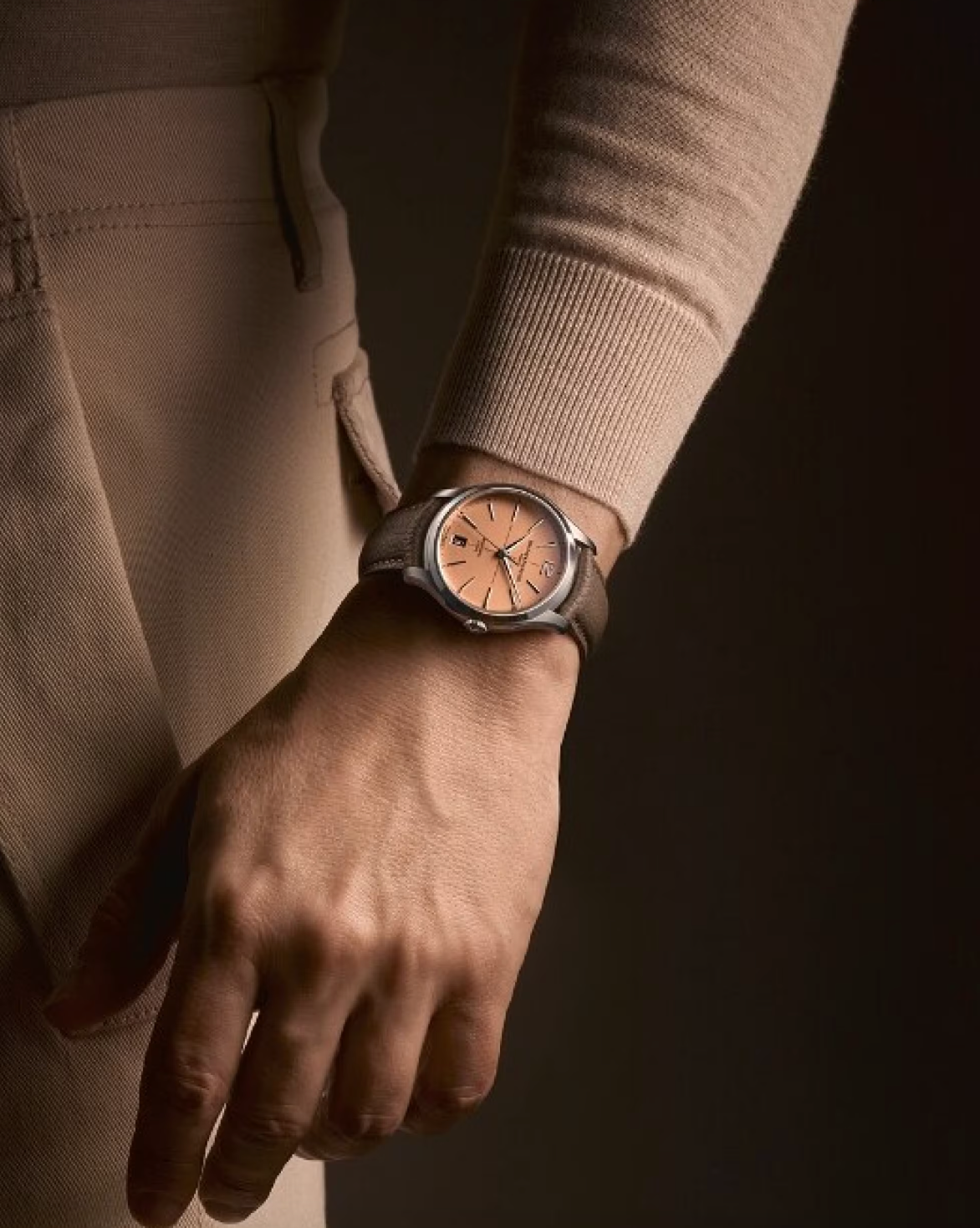 Baume et Mercier Clifton Baumatic Salmon Limited Edition Watch BMR-460 Image 6