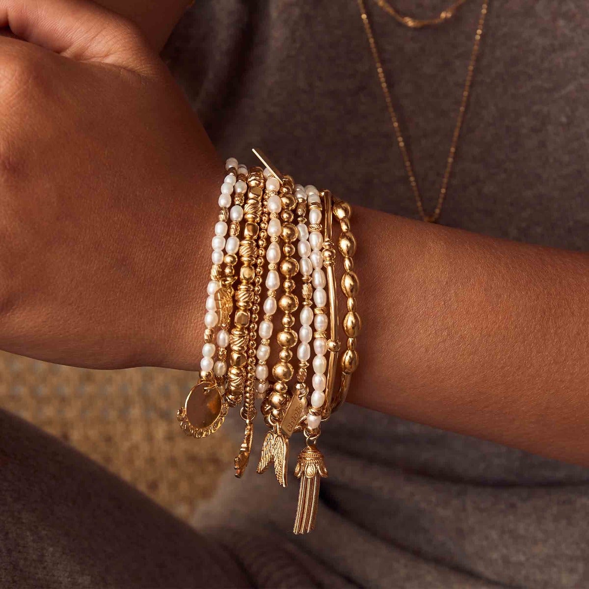 ChloBo Sterling Silver Gold Plated Mini Small Ball Double Angel Wing Bracelet CBO-218 Image 2