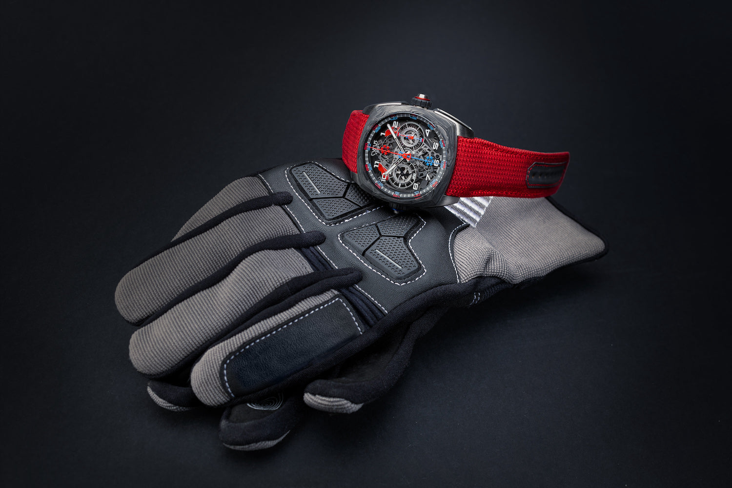 Cyrus Klepcys Dice Titanium Carbon Fiber Limited Edition Watch 539.508.TC.A Image 4