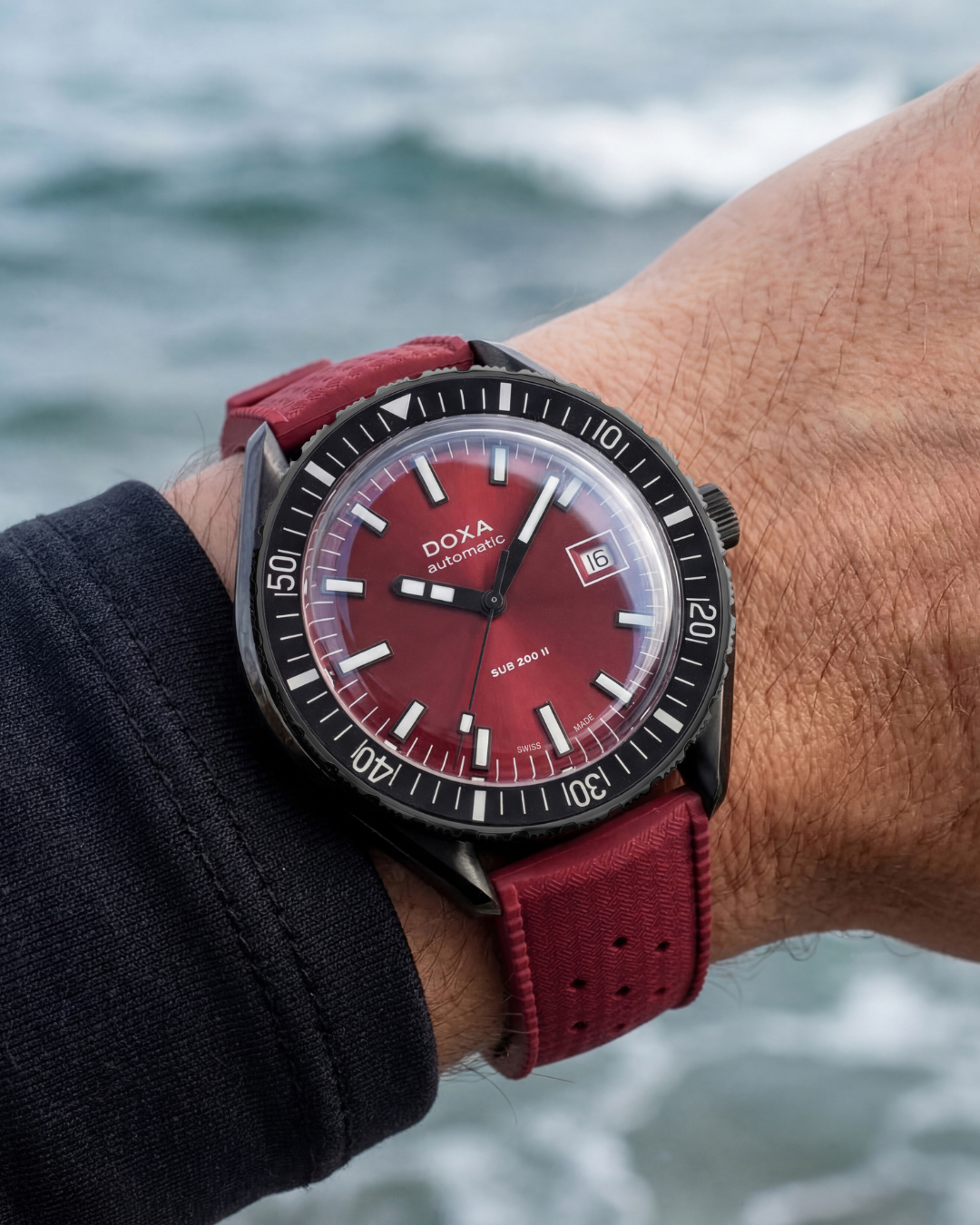 Doxa Sub 200 II Redcoral DLC Rubber Watch DXA-322 Image 4