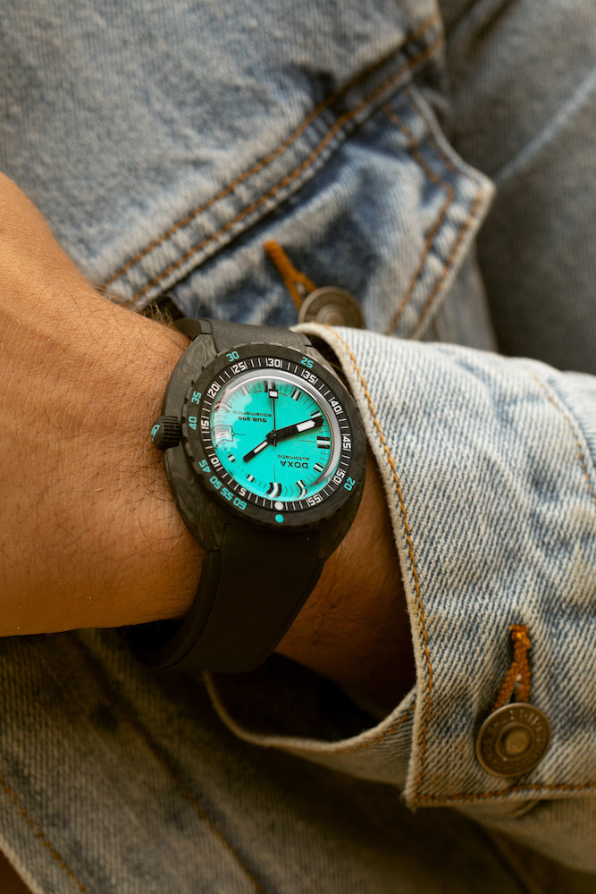 Doxa SUB 300 Carbon COSC Aquamarine Rubber Watch 822.70.241.20 Image 7