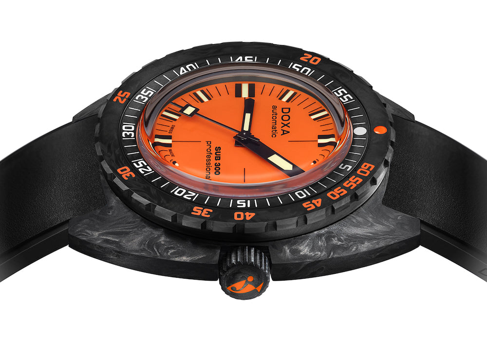 Doxa SUB 300 Carbon COSC Professional Rubber Watch 822.70.351.20 Image 3
