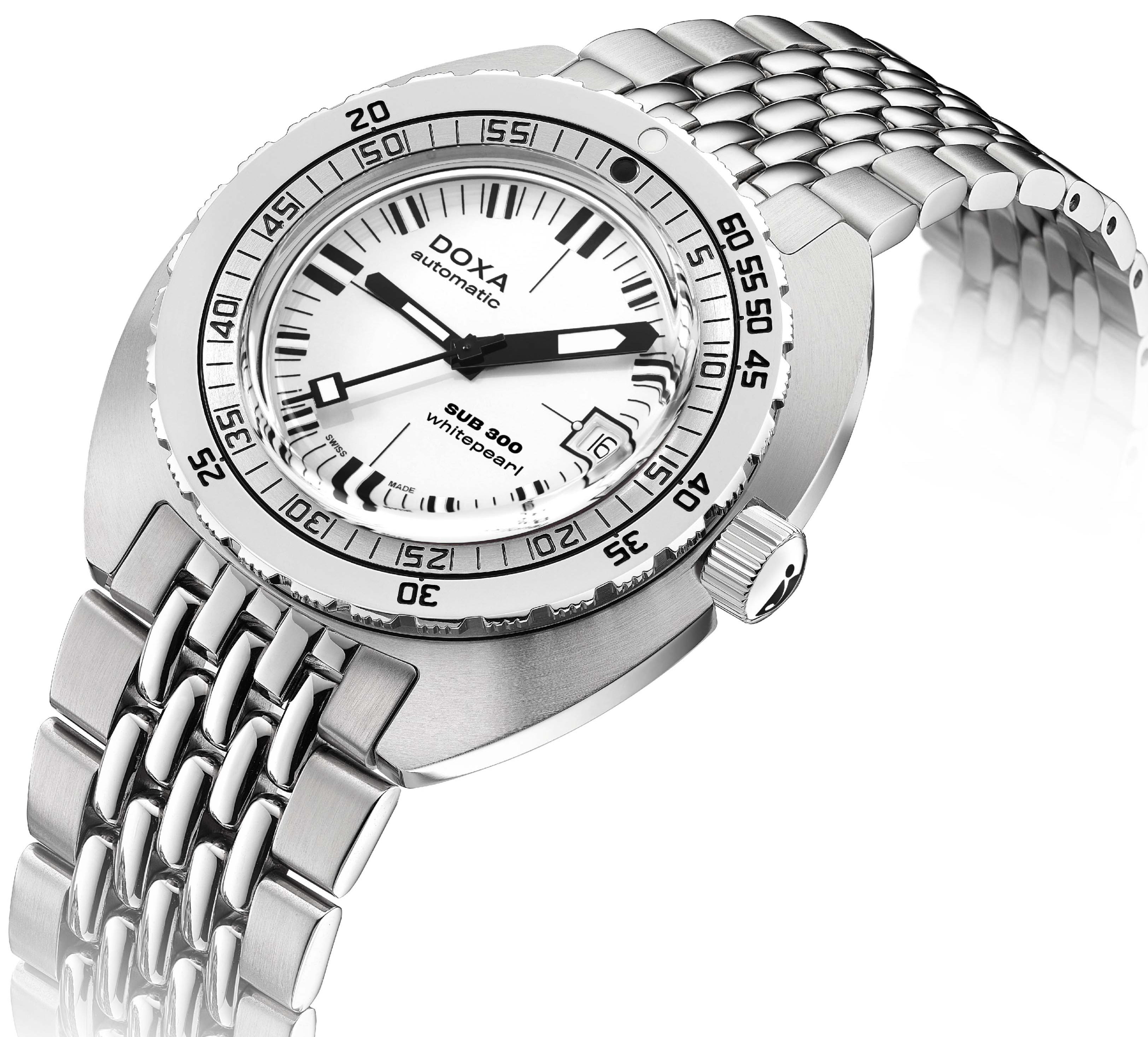 Doxa SUB 300 Whitepearl Bracelet Watch 821.10.011.10 Image 2