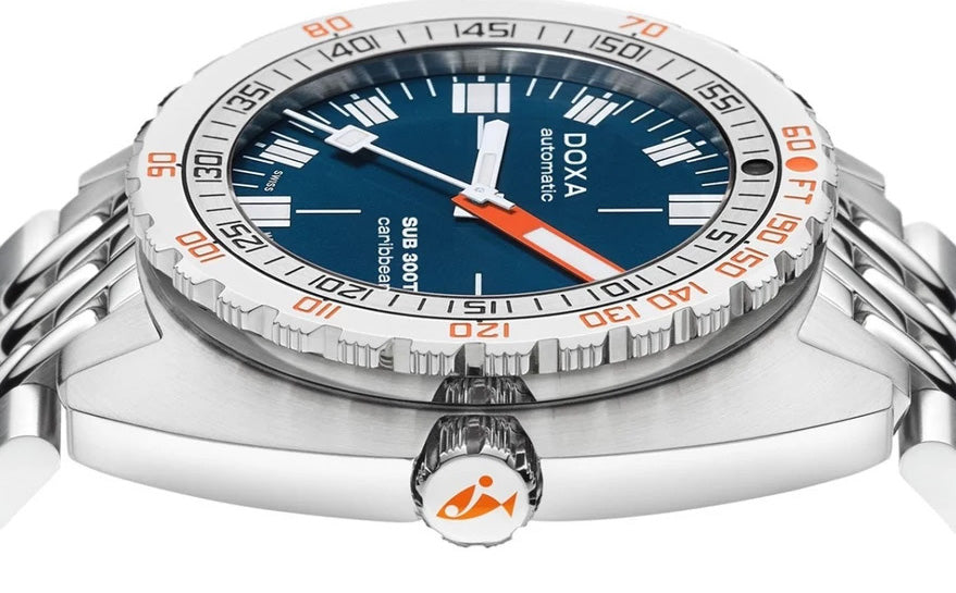 Doxa SUB 300T Caribbean Bracelet Watch 840.10.201.10 Image 3