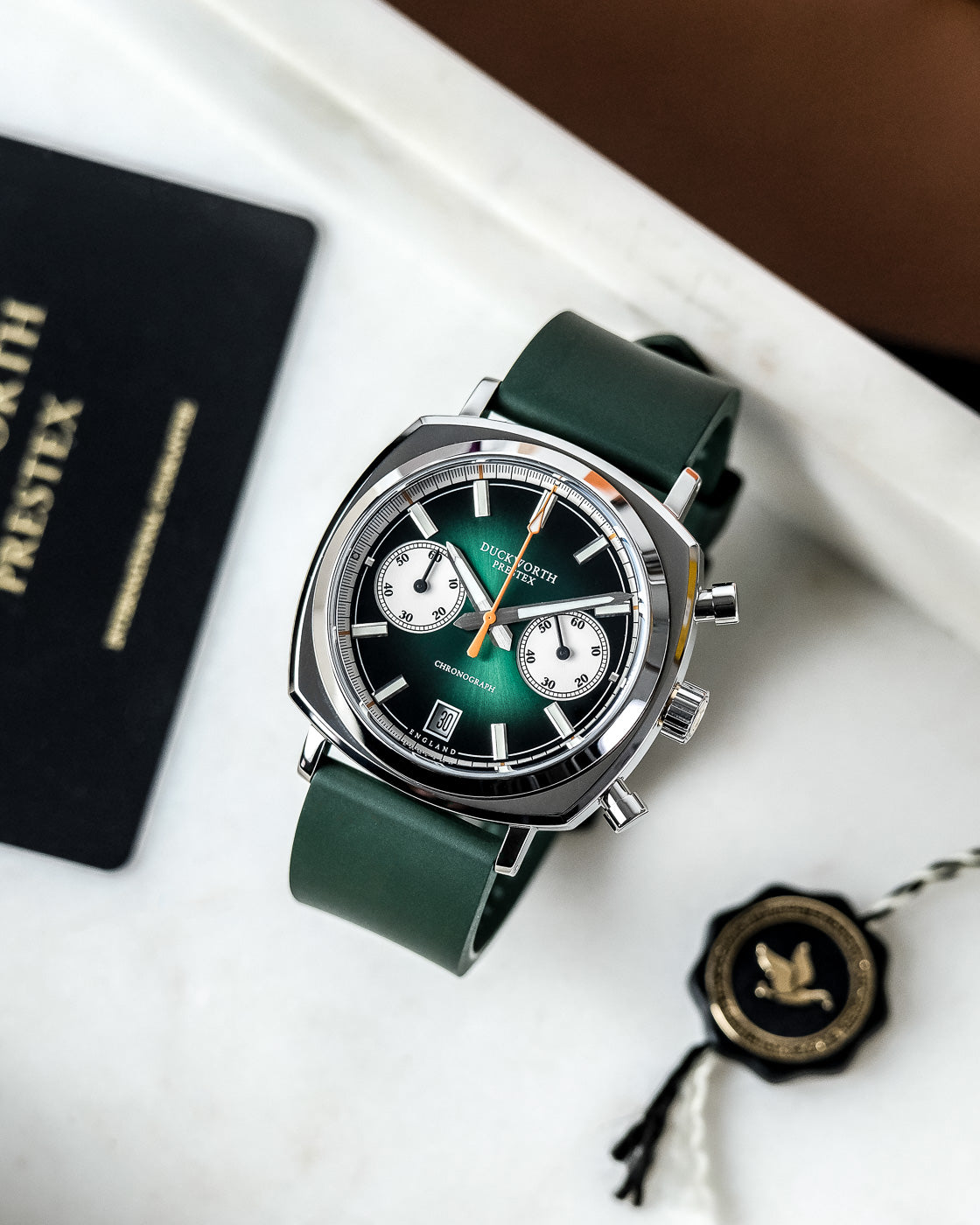 Duckworth Prestex Chronograph 42 Green Green Rubber Watch D550-04-ER Image 6