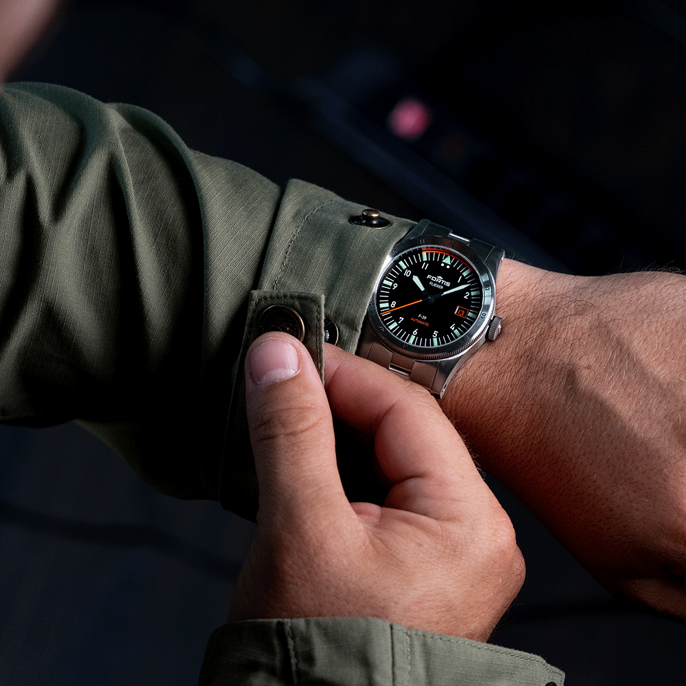 Fortis Flieger F-39 Automatic On Block Bracelet Watch F4220005 Image 9