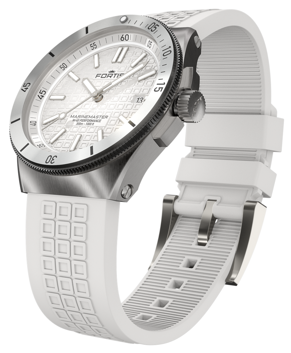 Fortis Marinemaster M-40 Snow White Watch F8120009 Image 9
