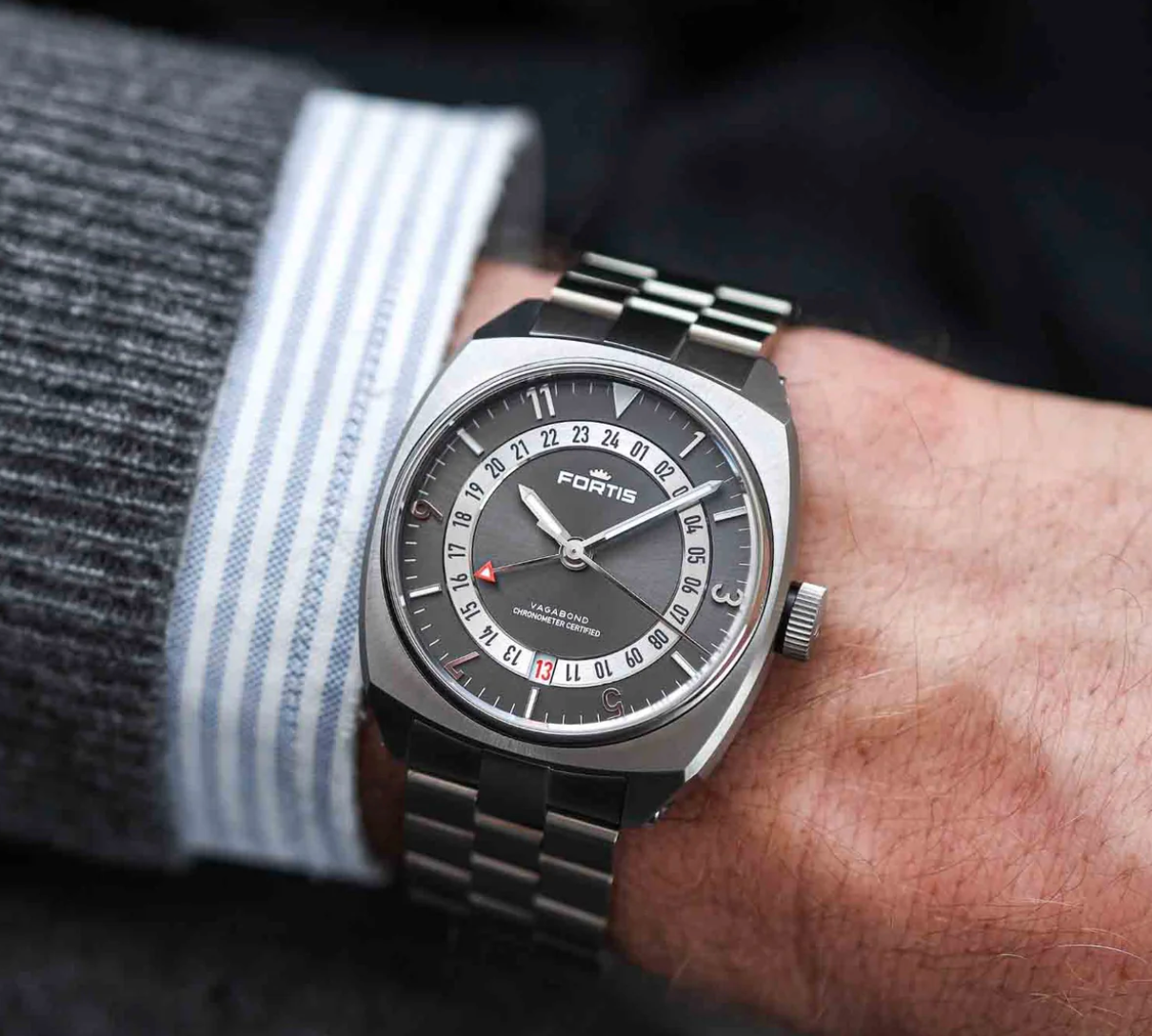 Fortis Vagabond V-40 Urban Shadow Watch F6660004 Image 6