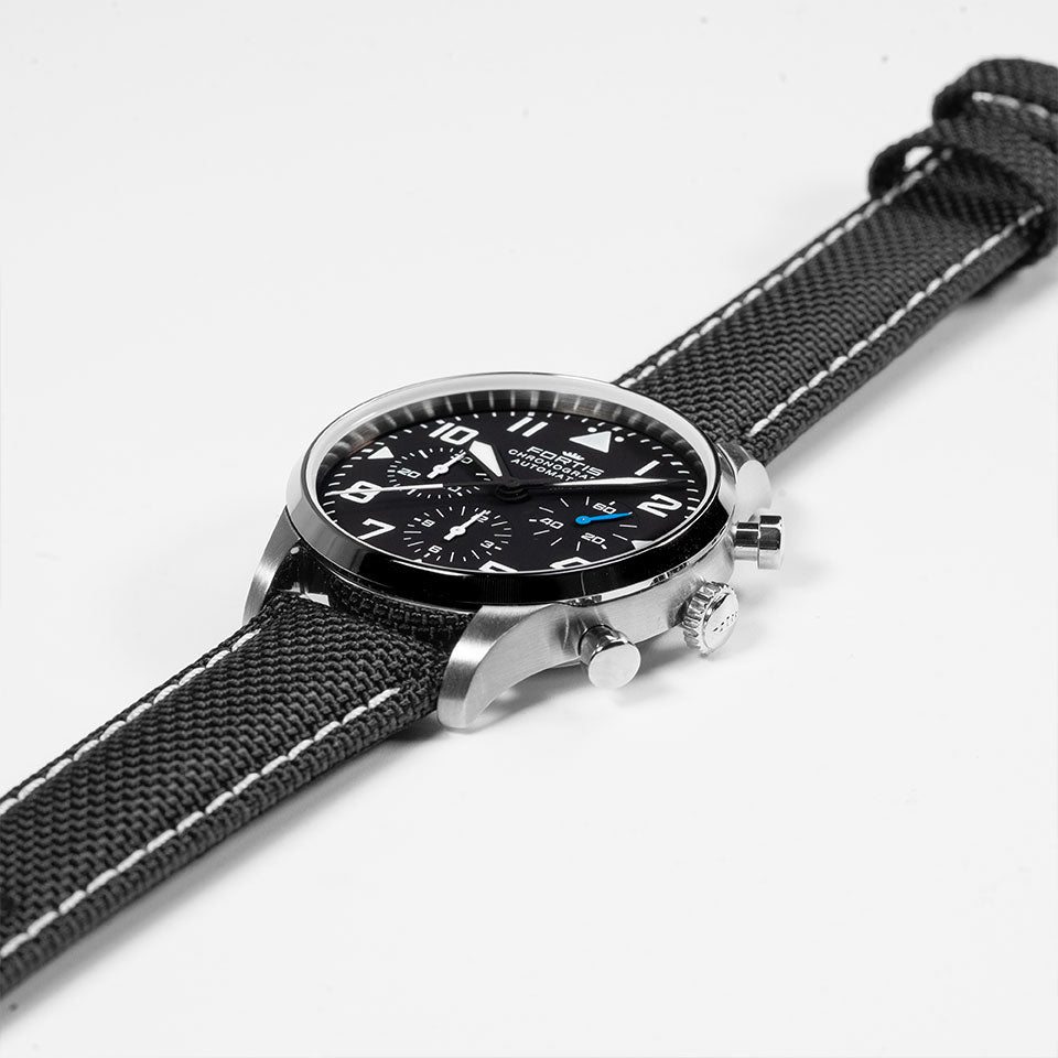 Fortis Watch Pilot Classic Chronograph 904.21.41 LP.01 Image 4