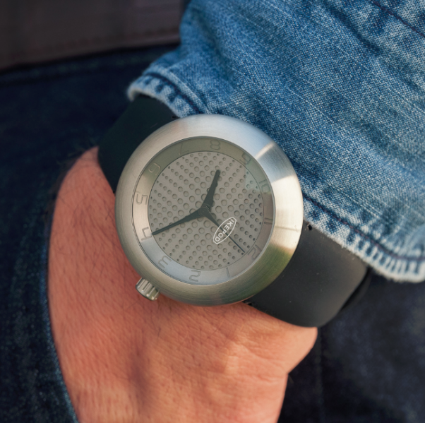 Ikepod Megapod M302 Victor Watch D MEGAPOD M302 VICTOR Image 3