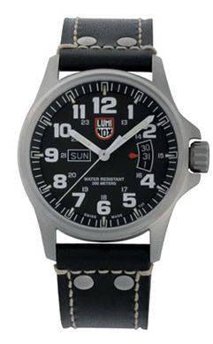 Luminox Field Day date 42mm D LUM-003 Image 1