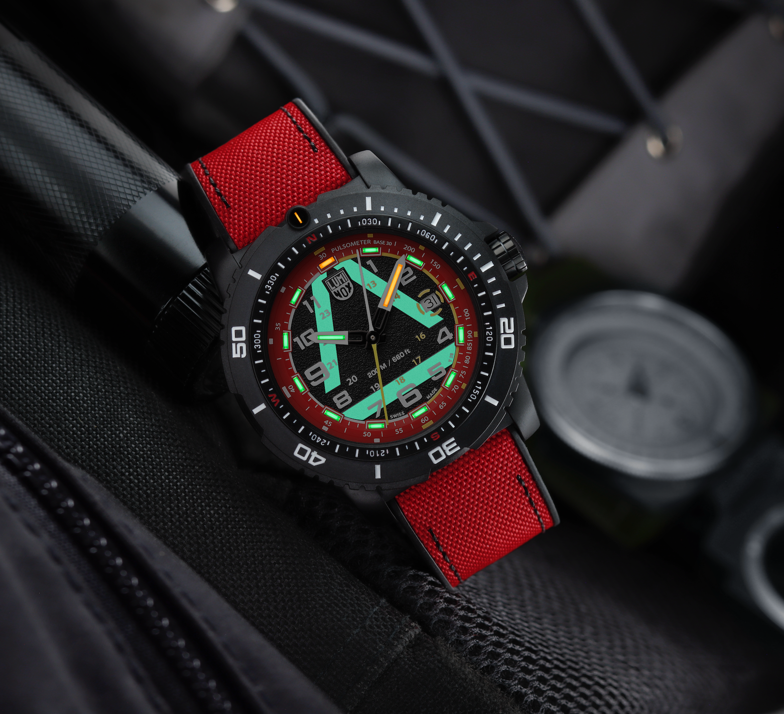 Luminox ICE-SAR Limited Edition 1080 Series Red Watch XL.1095 Image 2