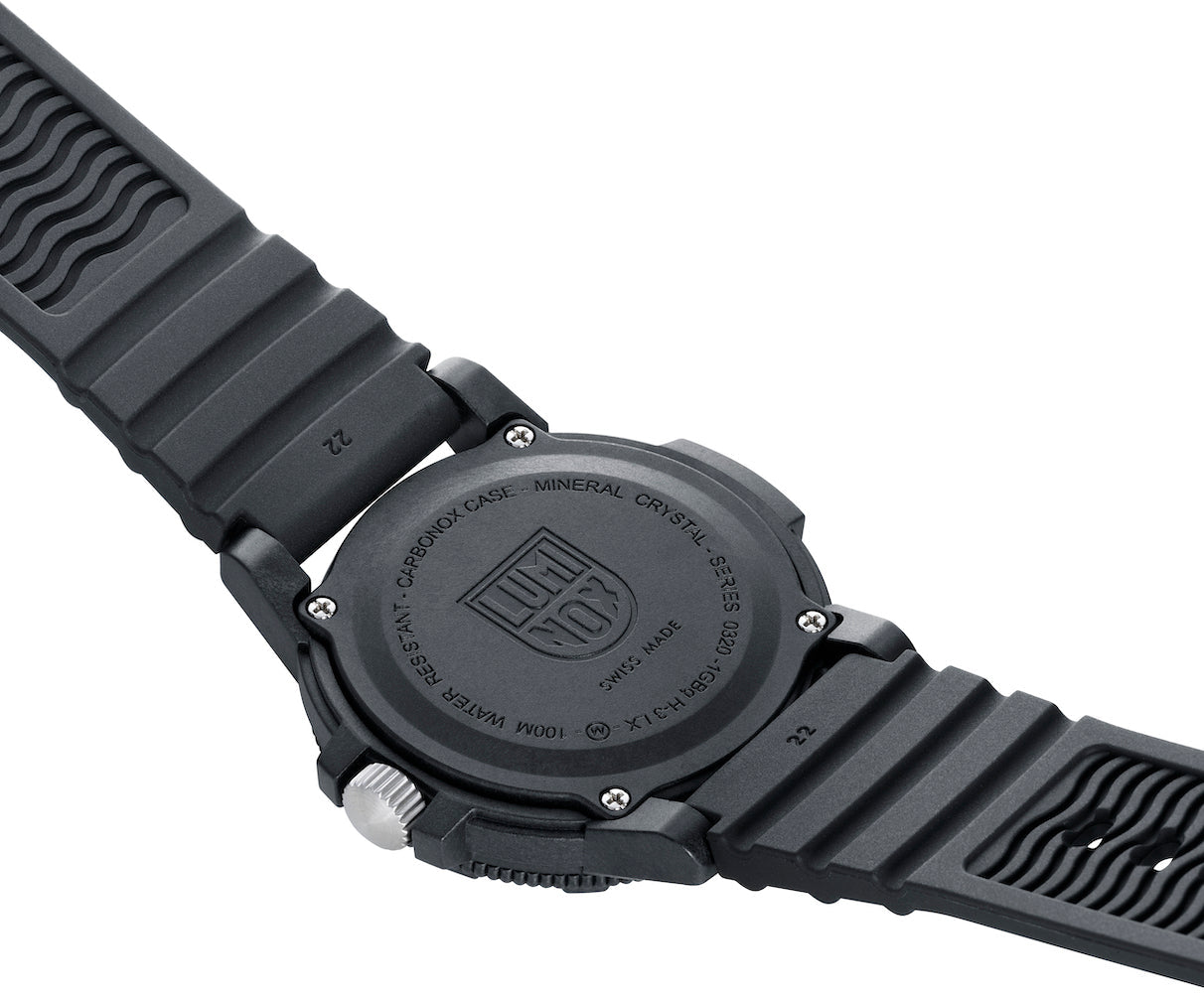Luminox Leatherback Sea Turtle Giant 0320 Series Watch XS.0324 Image 2