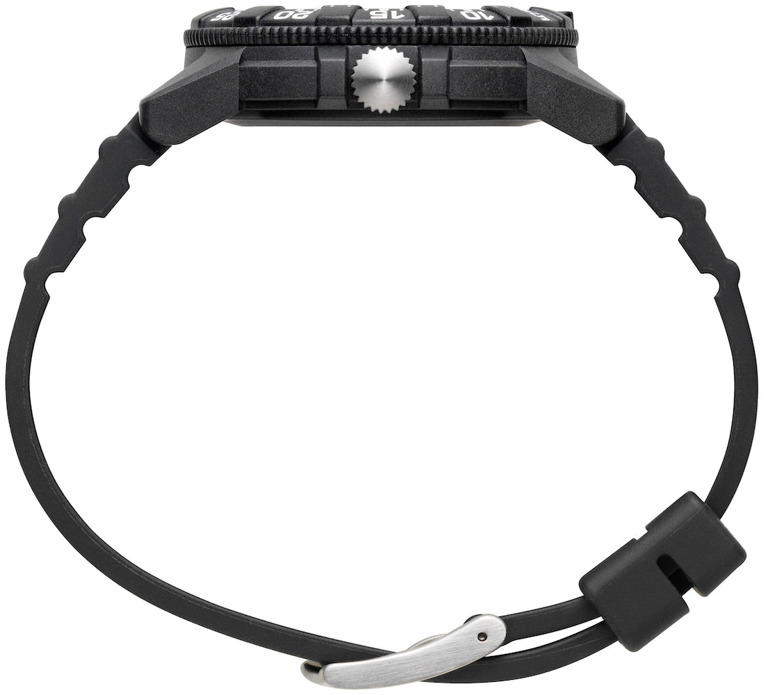 Luminox Leatherback Sea Turtle Giant 0320 Series Watch XS.0335 Image 6
