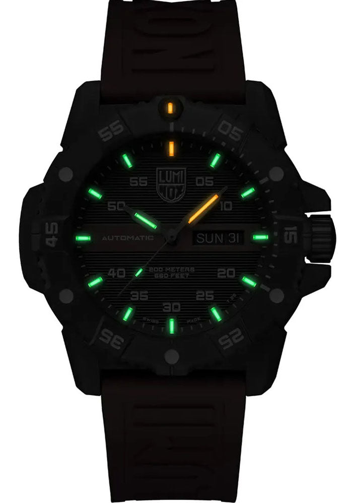 Luminox Master Carbon Seal 3860 Series Limited Edition XS.3876.RB Image 2