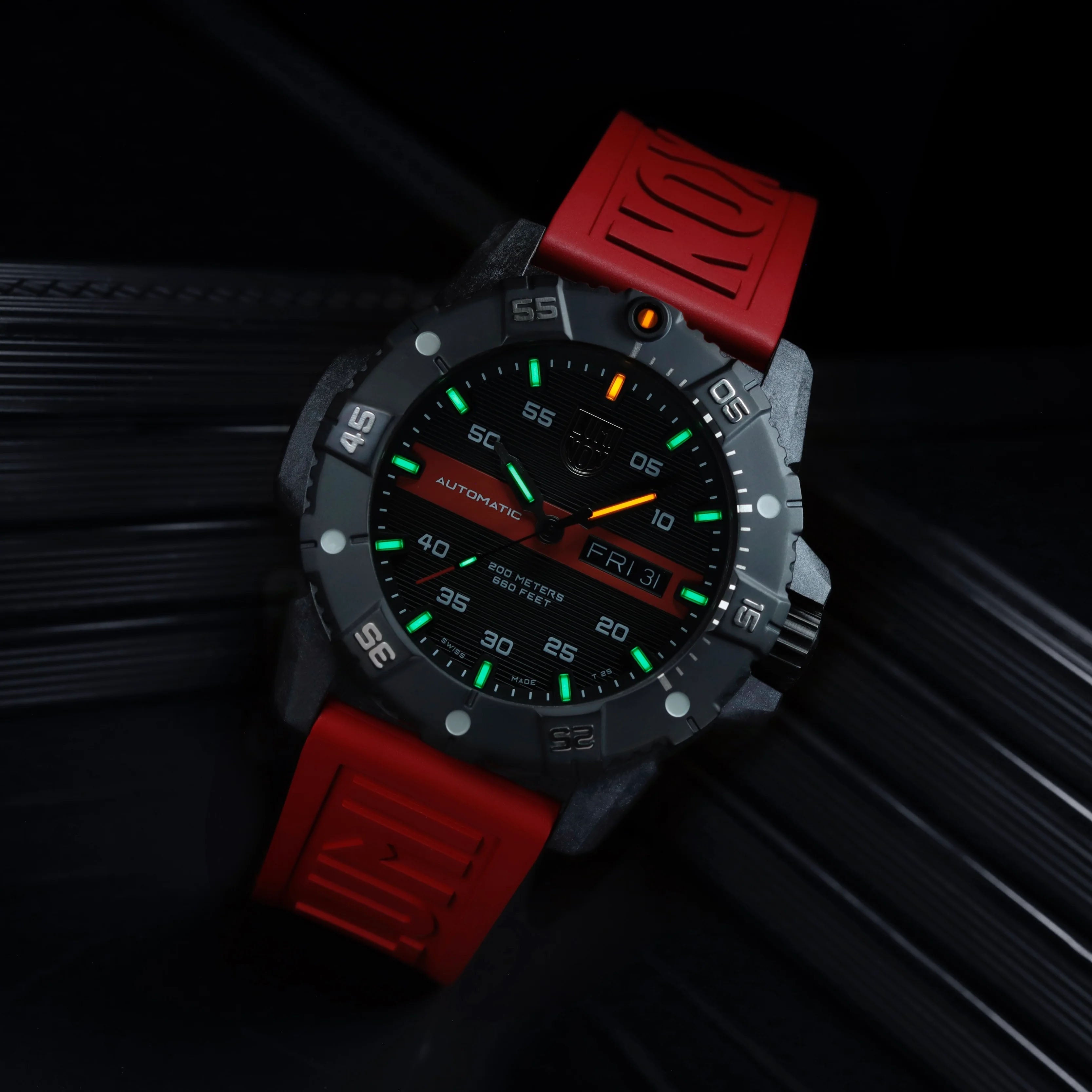 Luminox Master Carbon Seal 3860 Series Limited Edition XS.3876.RB Image 8