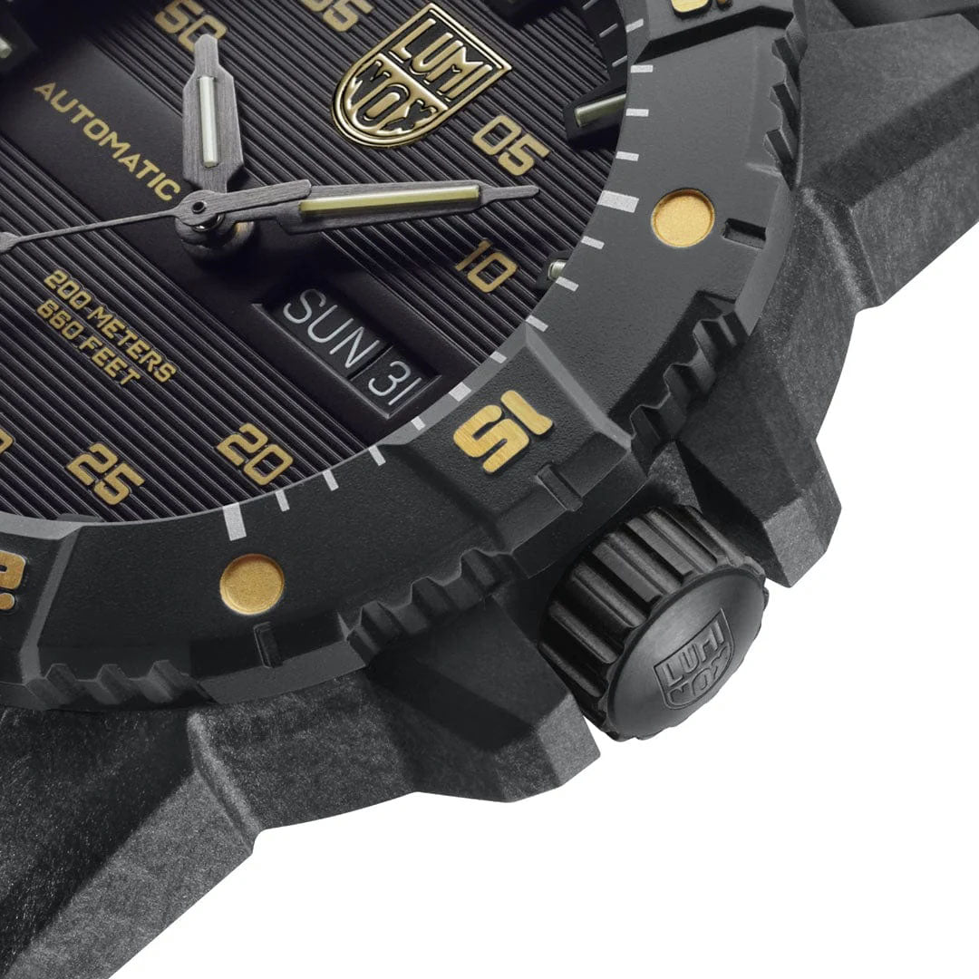 Luminox Master Carbon Seal 45mm 3860 Series Limited Edition Watch XS.3865.GOLD Image 4