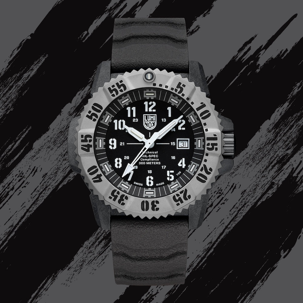 Luminox MIL-SPEC Watch XL.3351.1.SET Image 10
