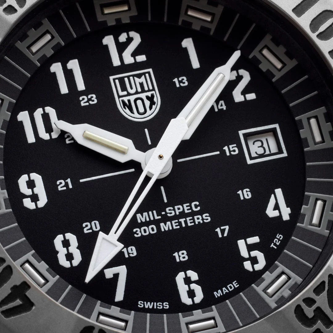 Luminox Military Spec 3350 Series Watch LUM-496 Image 4