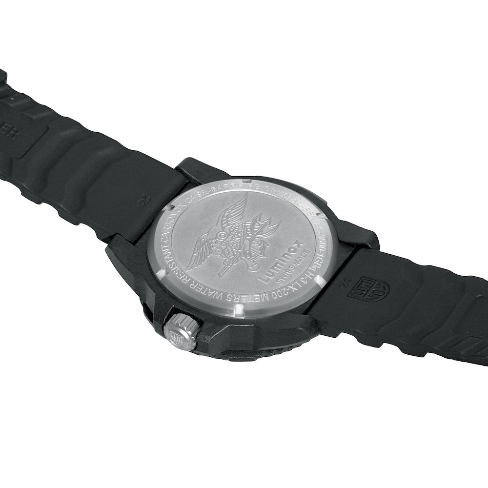 Luminox Navy Seal 3600 Series Carbonox Watch XS.3601 Image 3