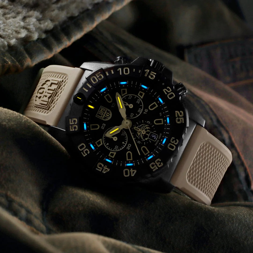 luminox-navy-seal-chronograph-3580-series-watch-xs-3590-nsf-2-image.