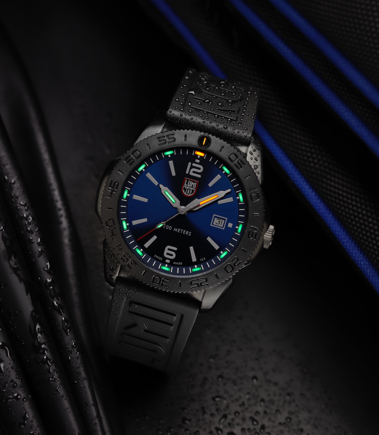 Luminox Pacific Diver Black Steel Blue 3120 Series Watch XS.3123.B Image 10