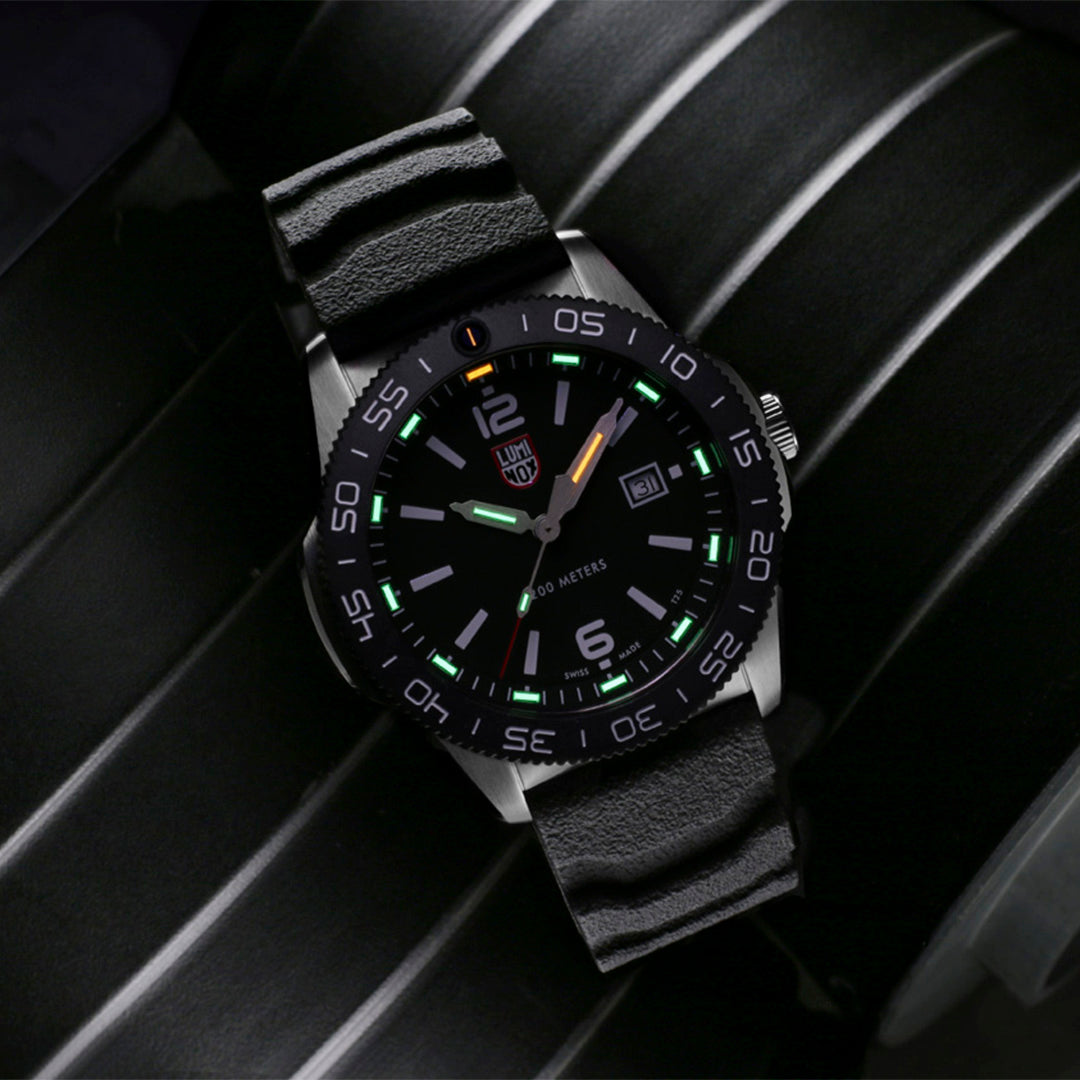 Luminox Pacific Diver Mens Watch XS.3121 Image 5