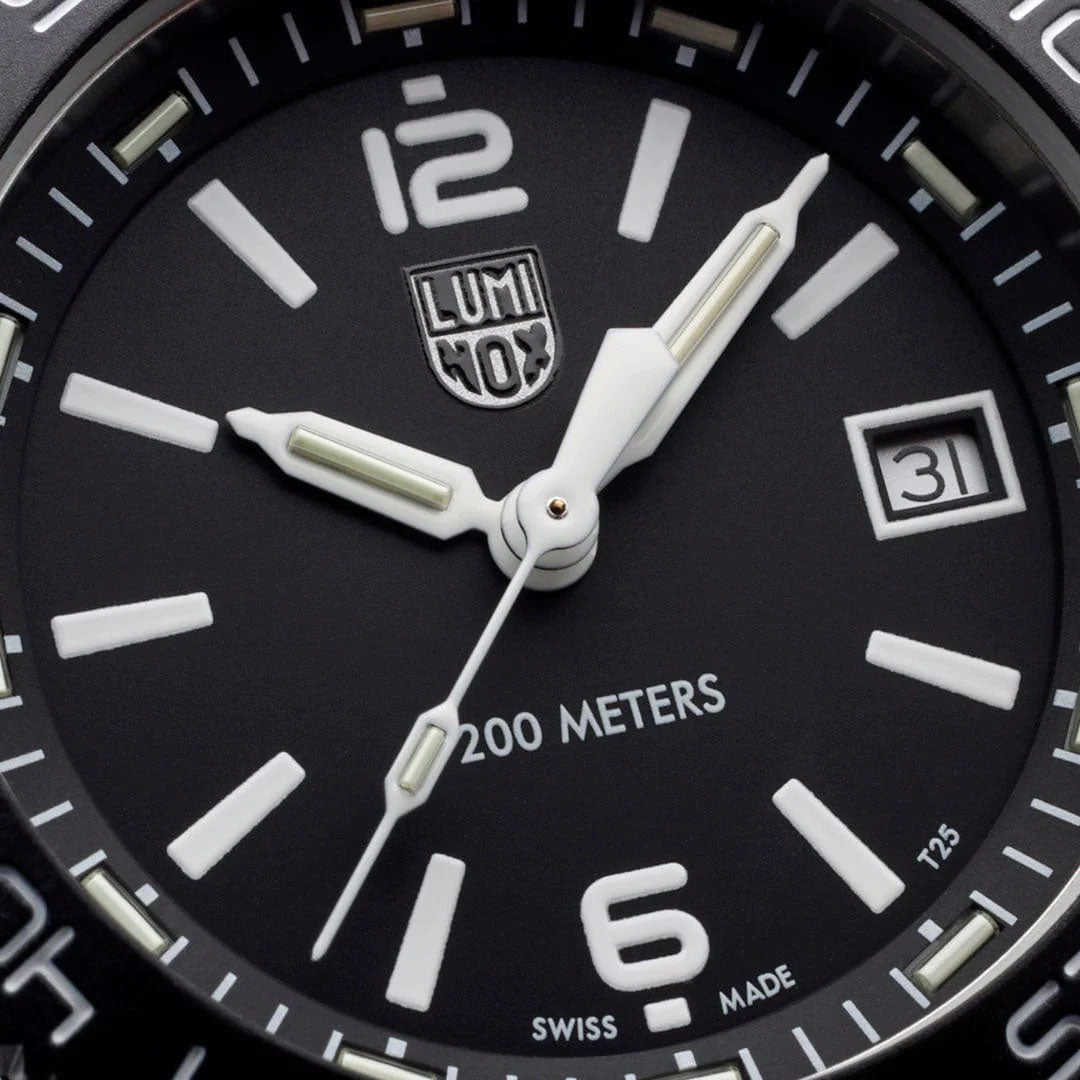 Luminox Pacific Diver Ripple Collection 3120M Series Watch XS.3122M Image 6