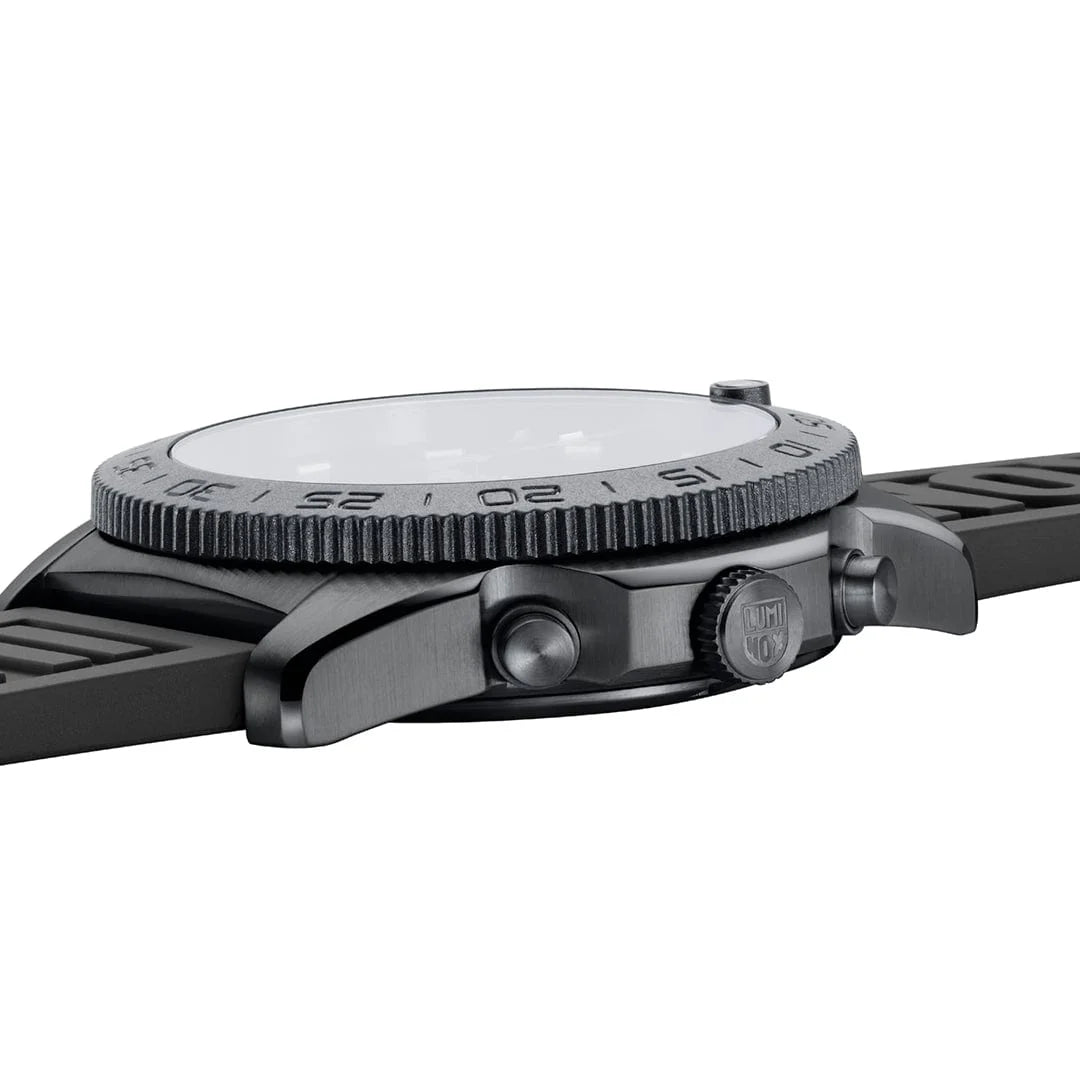 luminox-watch-pacific-diver-chronograph-3140-series-xs-3141-bo-1-image