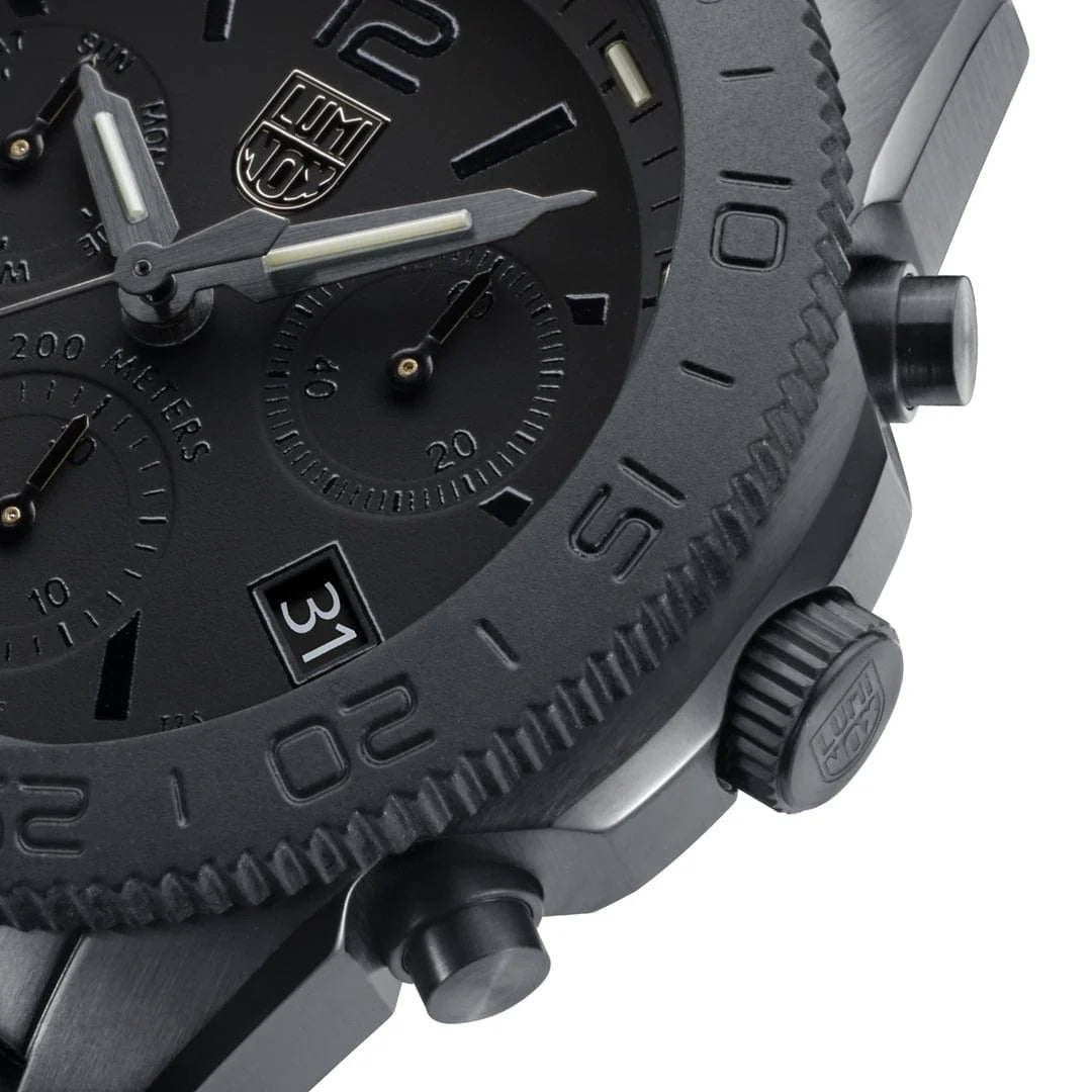 luminox-watch-pacific-diver-chronograph-3140-series-xs-3141-bo-1-image