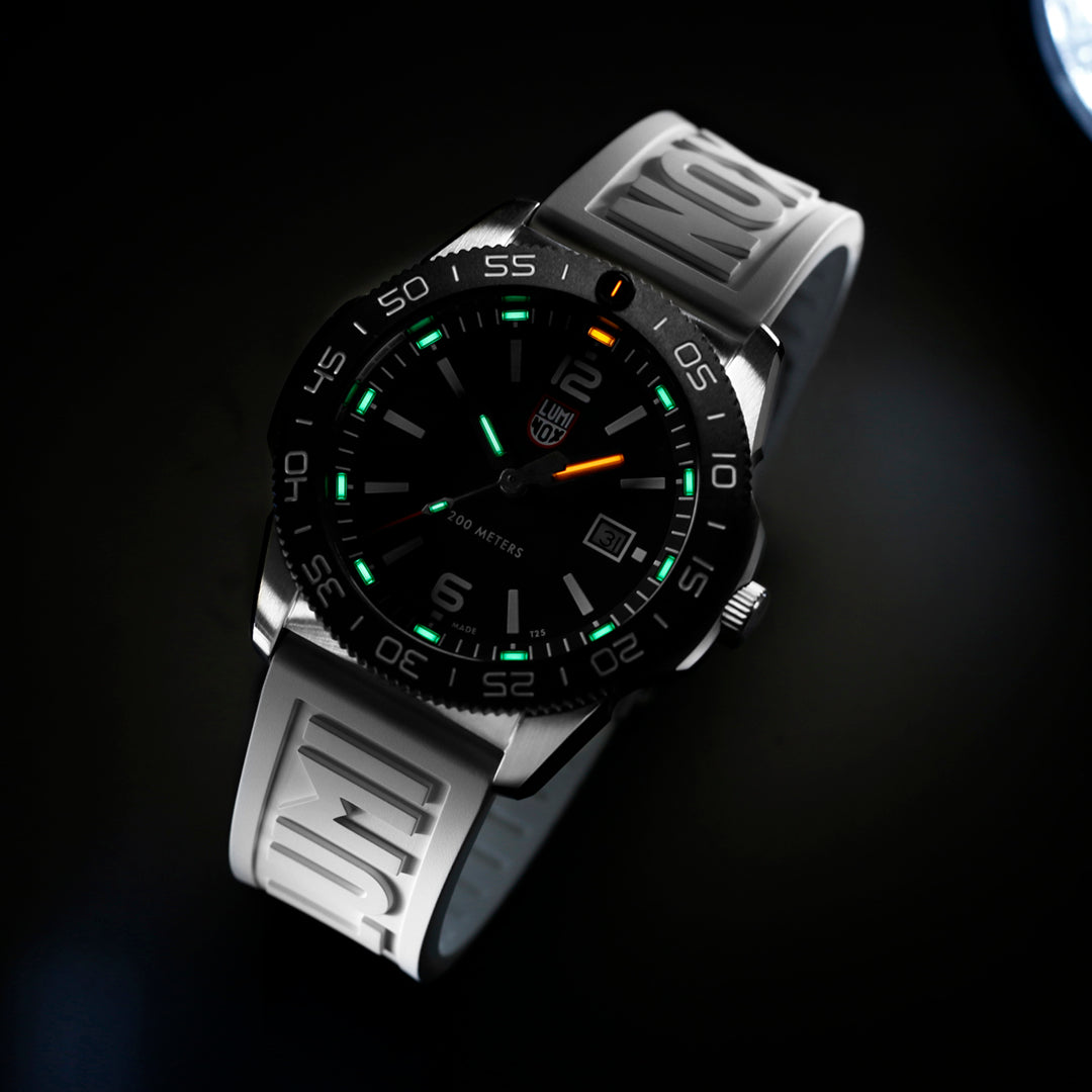 Luminox Watch Sea Pacific Diver 3120 Series D XS.3121.WF Image 9