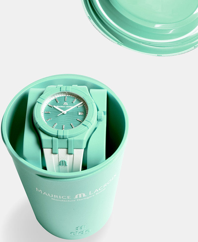 Maurice Lacroix Aikon Quartz TIDE Light Green Watch AI2008-CCCC1-3A0-0 Image 2