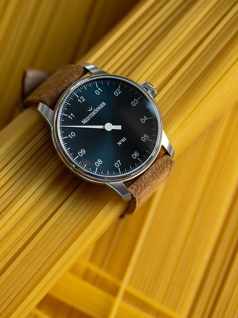 MeisterSinger Watch N. 01 Sunburst Blue DM317 Suede Cognac Image 4