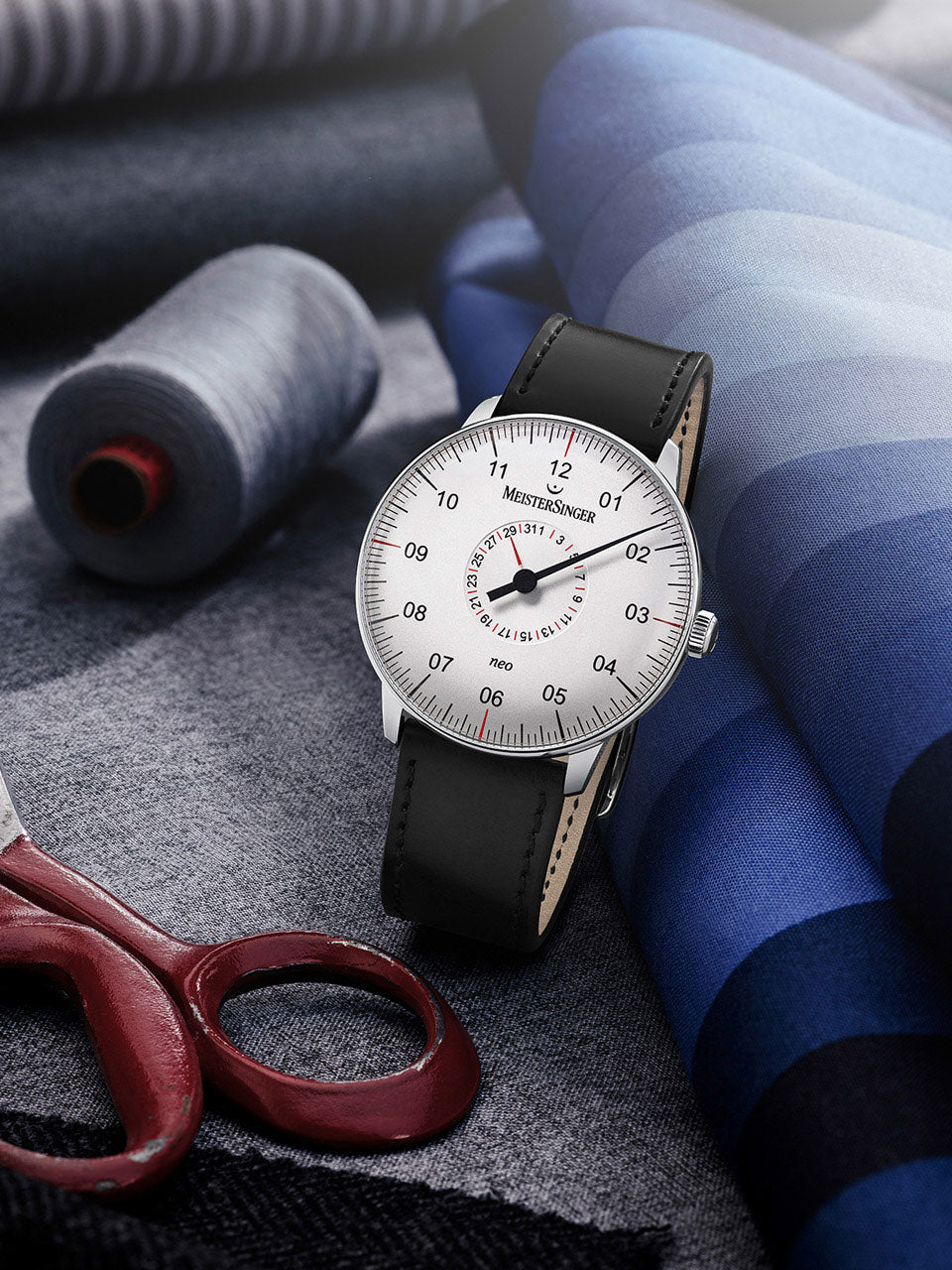 MeisterSinger Watch Neo Plus Pointer Date NED401 Image 4