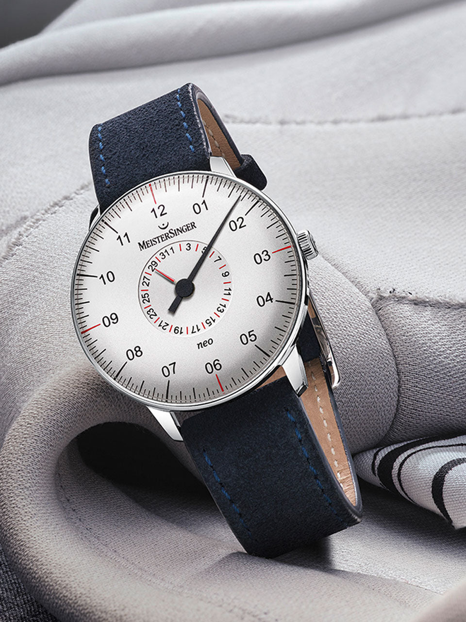 MeisterSinger Watch NEO Pointer Date NED901 Image 4