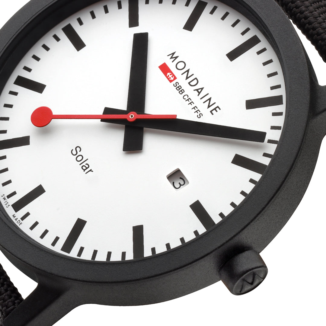 Mondaine Essence Solar Watch MS1.41910.LB Image 5