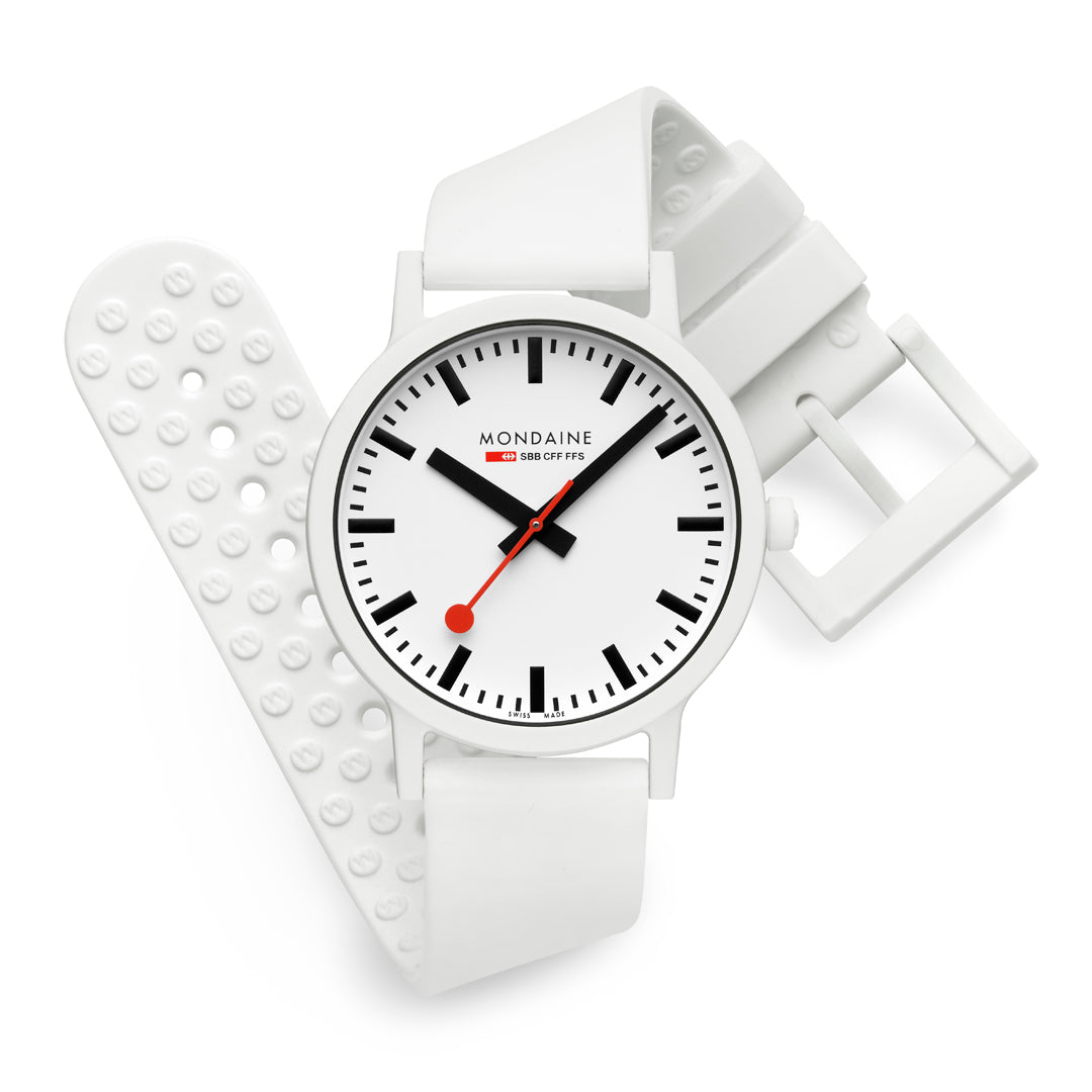 Mondaine Essence Watch MS1.41110.RA Image 8