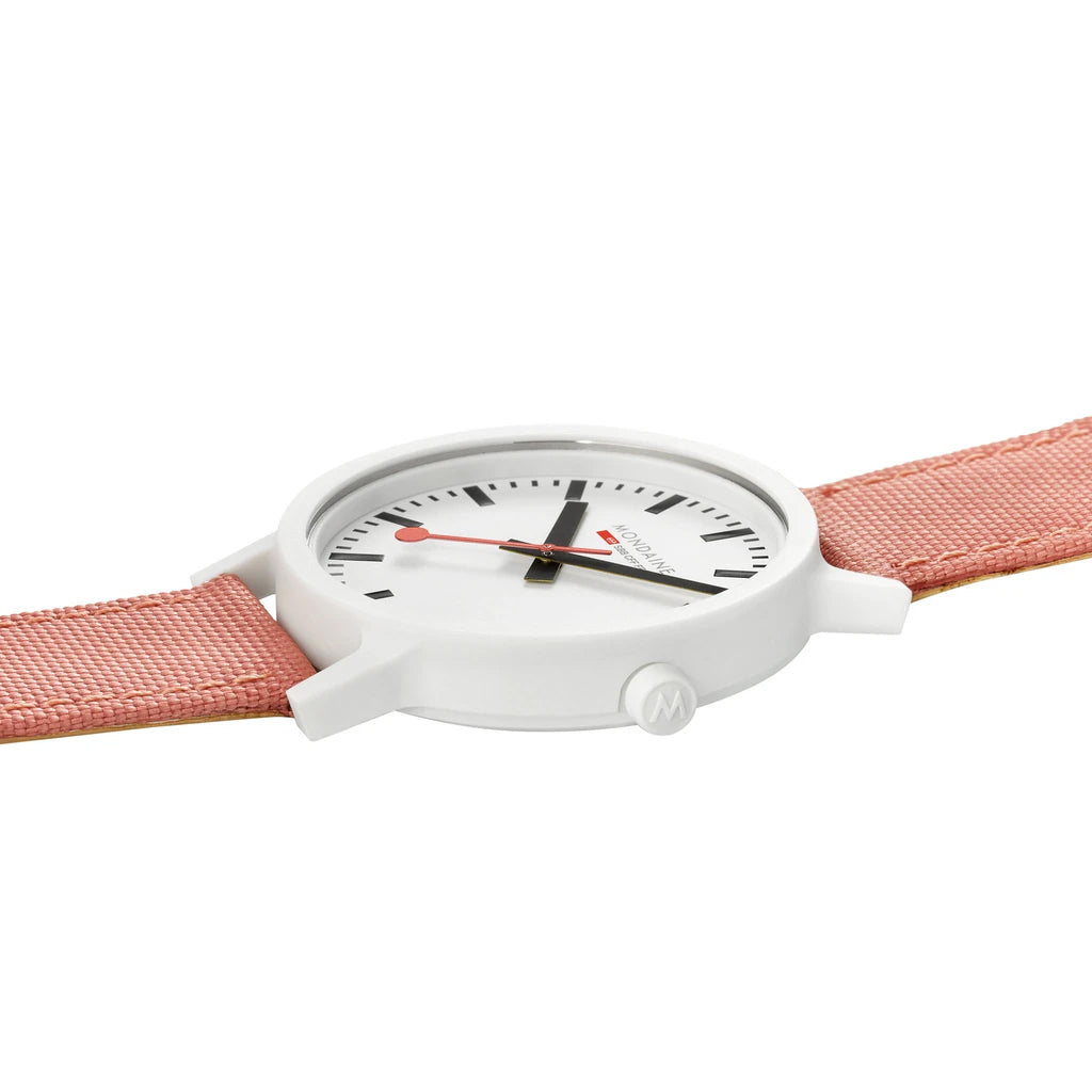 Mondaine Essence White Unisex D MS1.41111.LP Image 5
