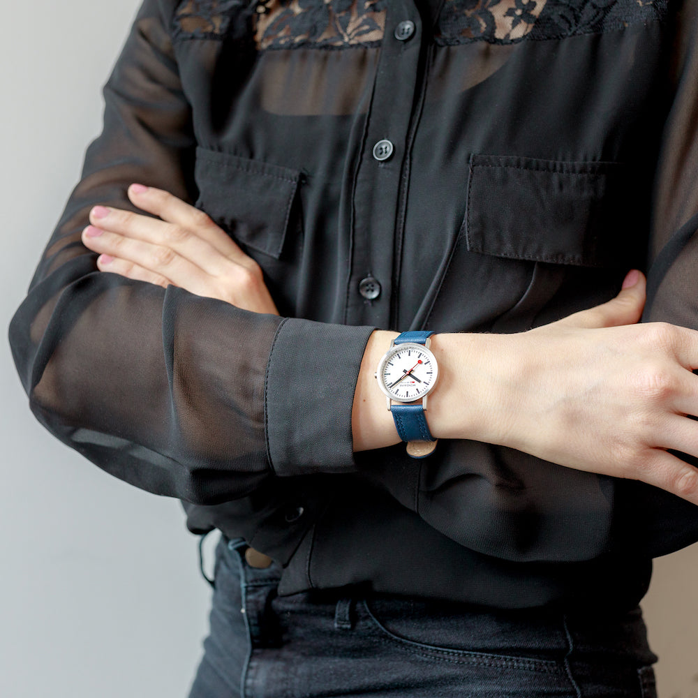 Mondaine Watch Classic D A658.30323.16SBQ Image 5