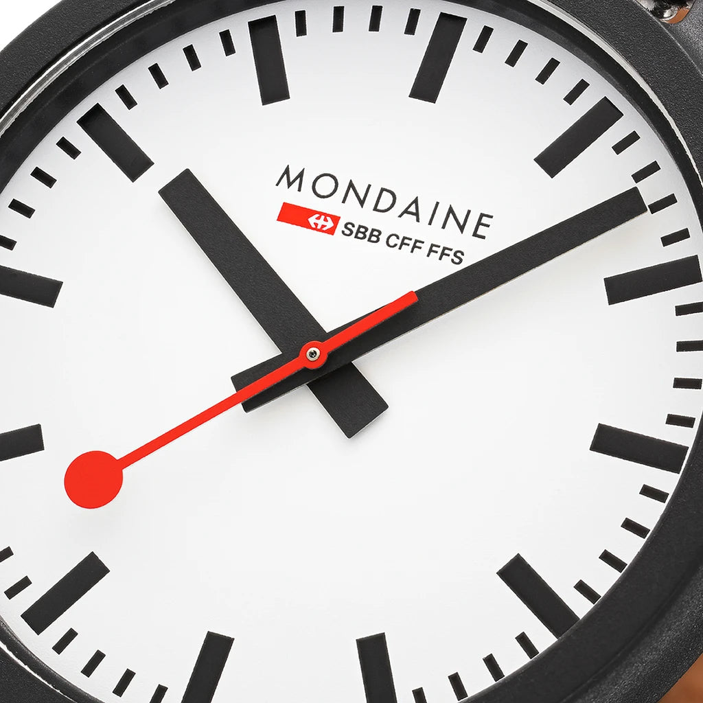 Mondaine Watch Essence MS1.41110.LN Image 4