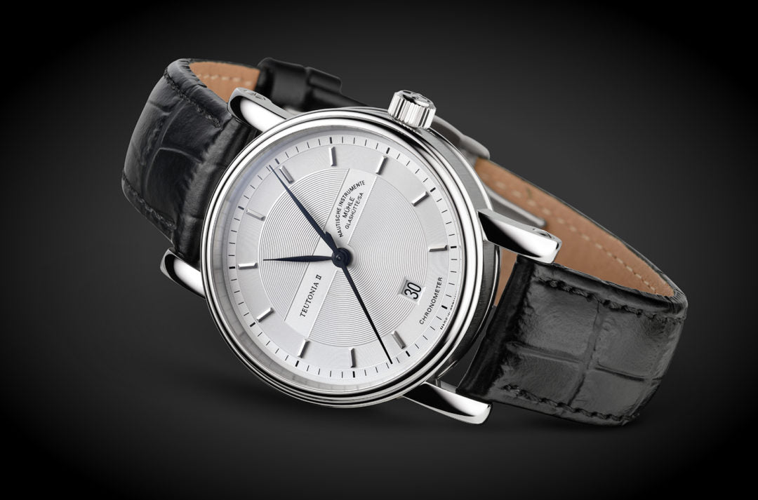 Muhle Glashutte Teutonia II Chronometer Watch M1-30-45-LB Image 5