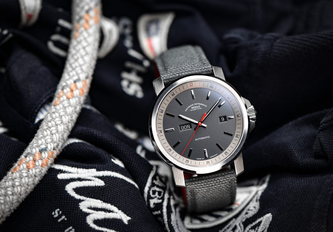 Muhle Glashutte The 29er Tag Datum Watch M1-25-34-NB Image 7