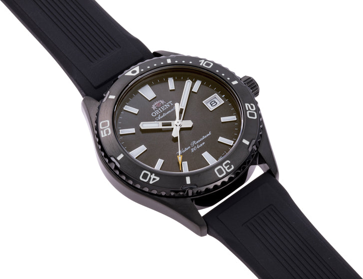 Orient Mako 40 Black Watch RA-AC0Q10N Image 2